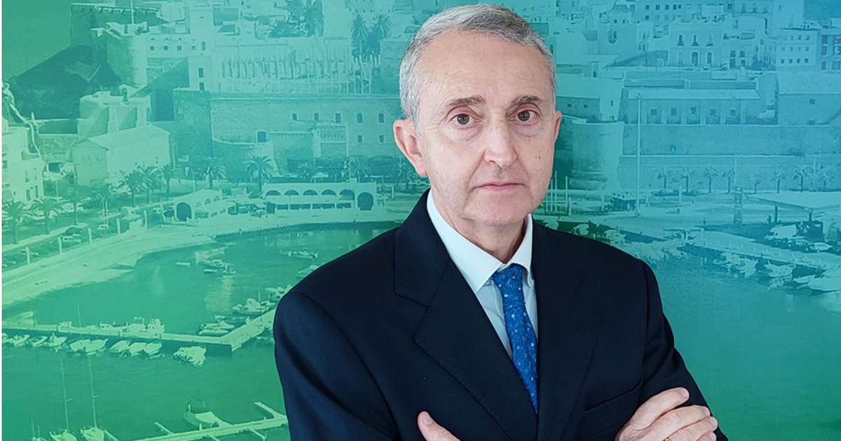 Tasende sale al paso de las declaraciones de Imbroda sobre "no dividir el voto"