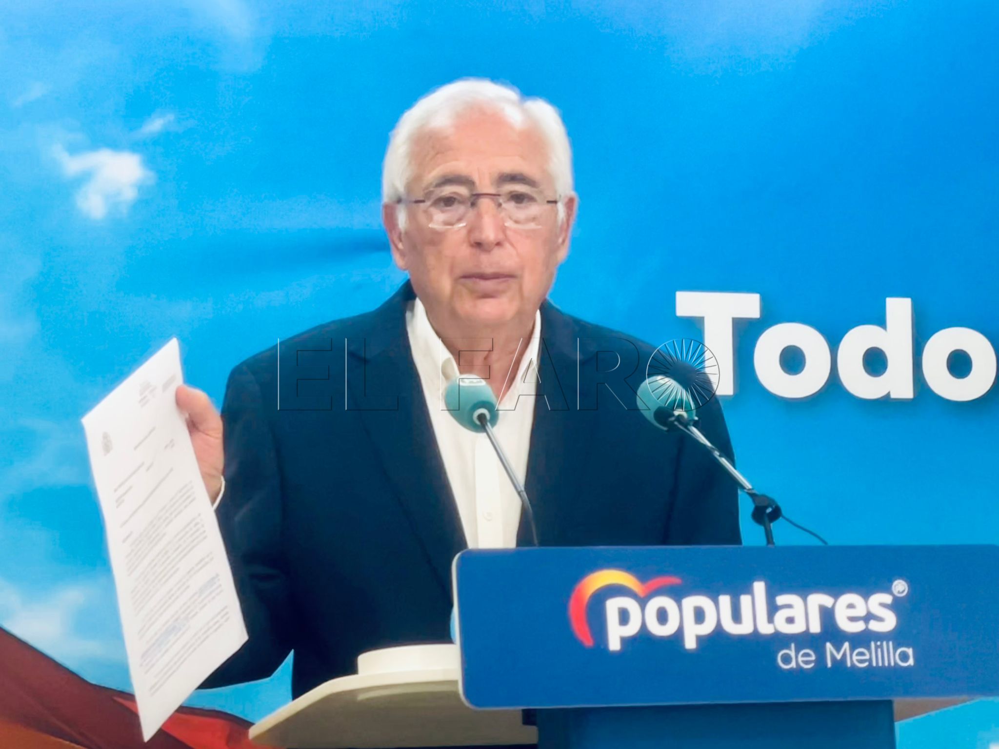 IMBRODA PAPELES El Senado rechazó una moción del PP que pedía "más Europa" para Melilla