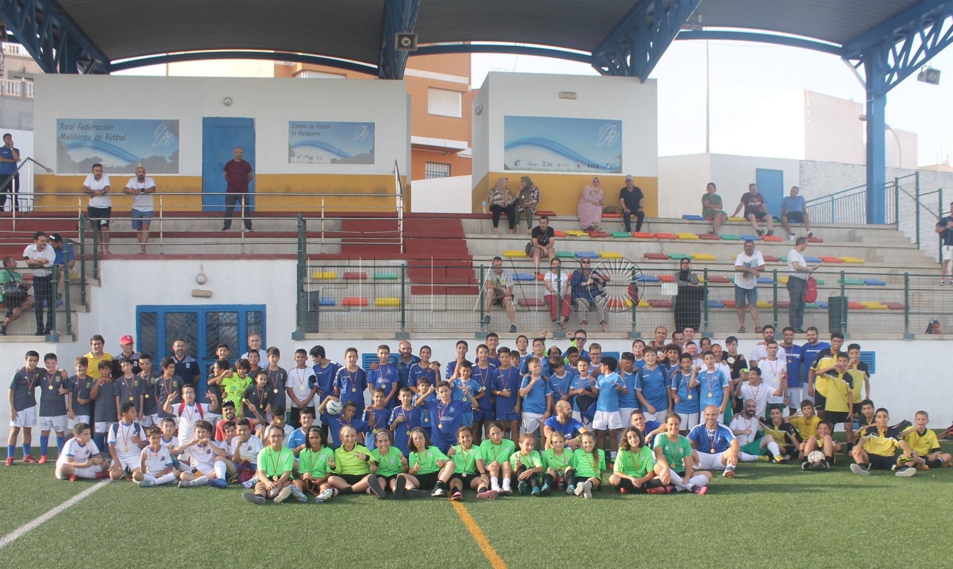 PARTICIPANTES ALEVINES Punto final a una nueva edición del Torneo de Escuelas de Fútbol-8