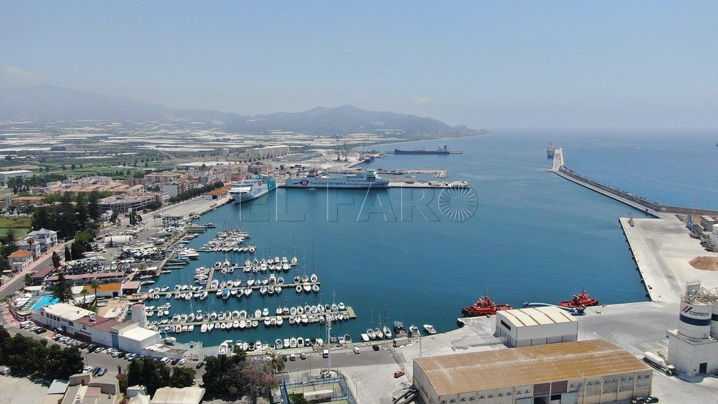 Puerto de Motril La AUGC asegura que hay "falta de efectivos" en Motril de cara a la Operación Paso del Estrecho