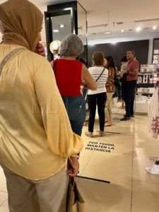 WhatsApp Image 2022 06 23 at 11.15.50 AM Primer día de rebajas atípico en Melilla