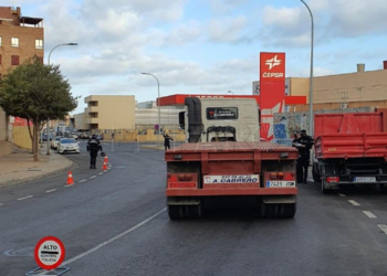 camiones La Policía Local se concentra esta semana en la seguridad de camiones y autobuses