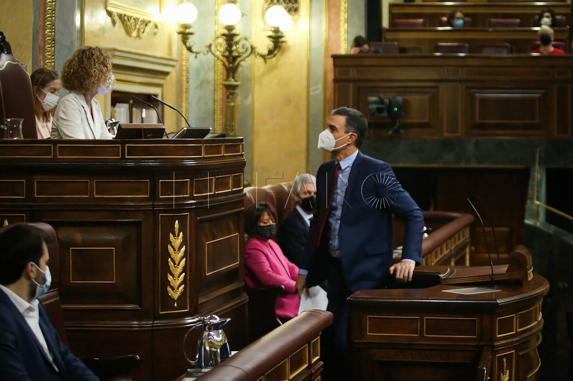 pedro sanchez congreso "De acuerdo en que las aduanas funcionen en régimen de expedición comercial"