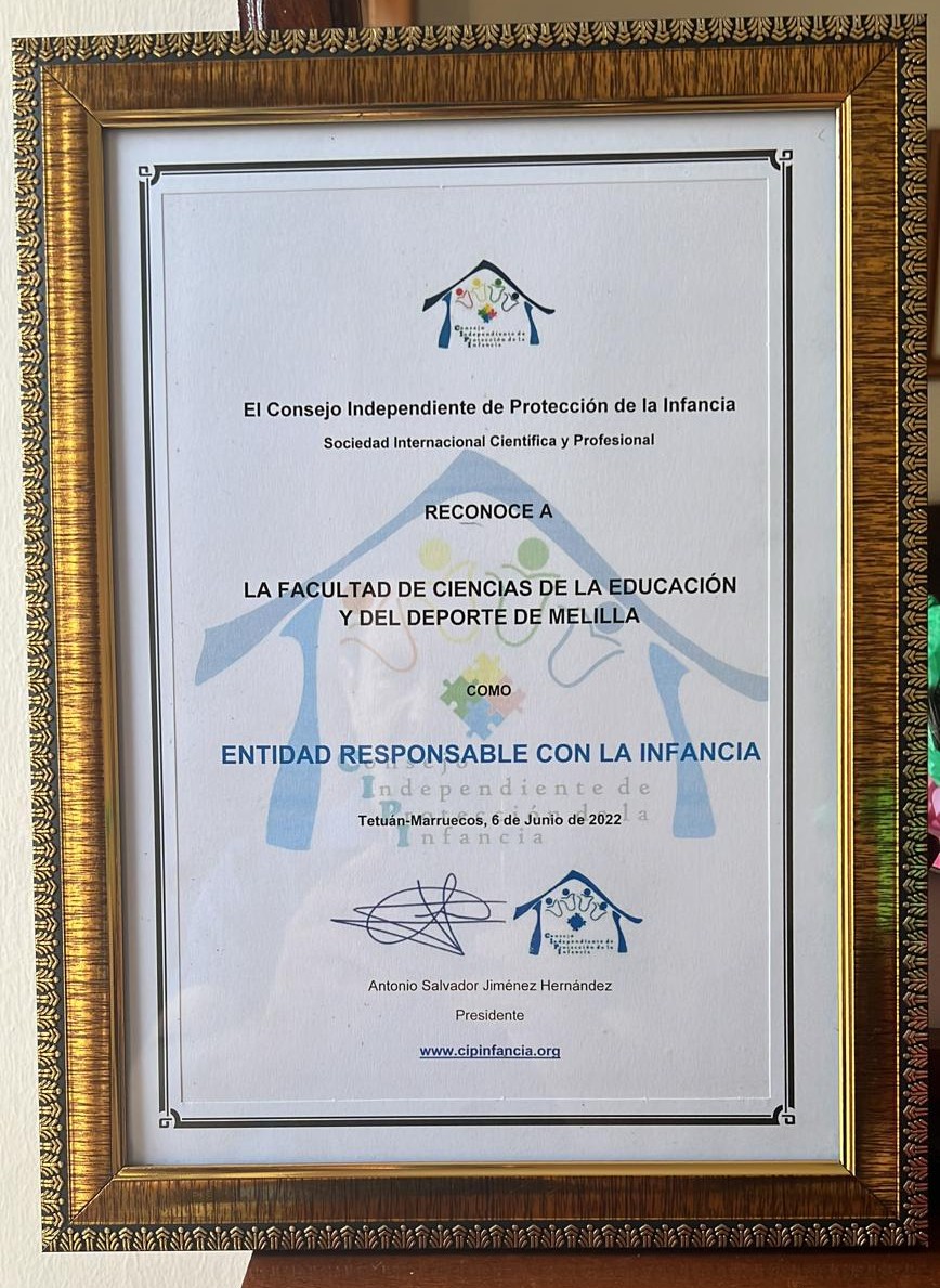 reconocimiento La Facultad de Ciencias de la Educación y del Deporte de Melilla, reconocida como 'Entidad responsable con la Infancia'