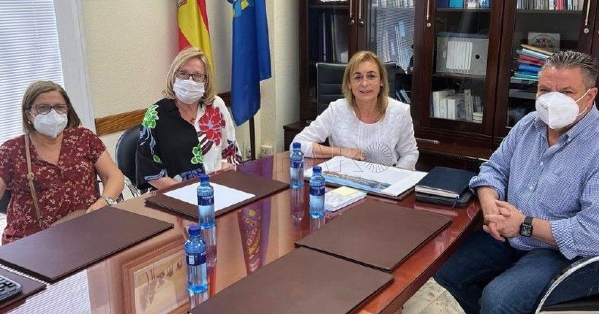 sanidad Maeso se reúne con los responsables del Voluntariado de Atención al Mayor en Melilla