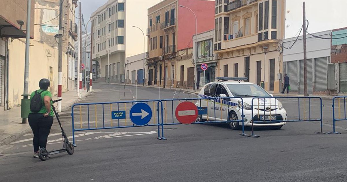 La mayoría de comerciantes del rastro decide no abrir hoy pese a que no es festivo local