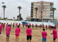 IMG 20220721 WA0057 El taller de yoga llega al campus de voley playa