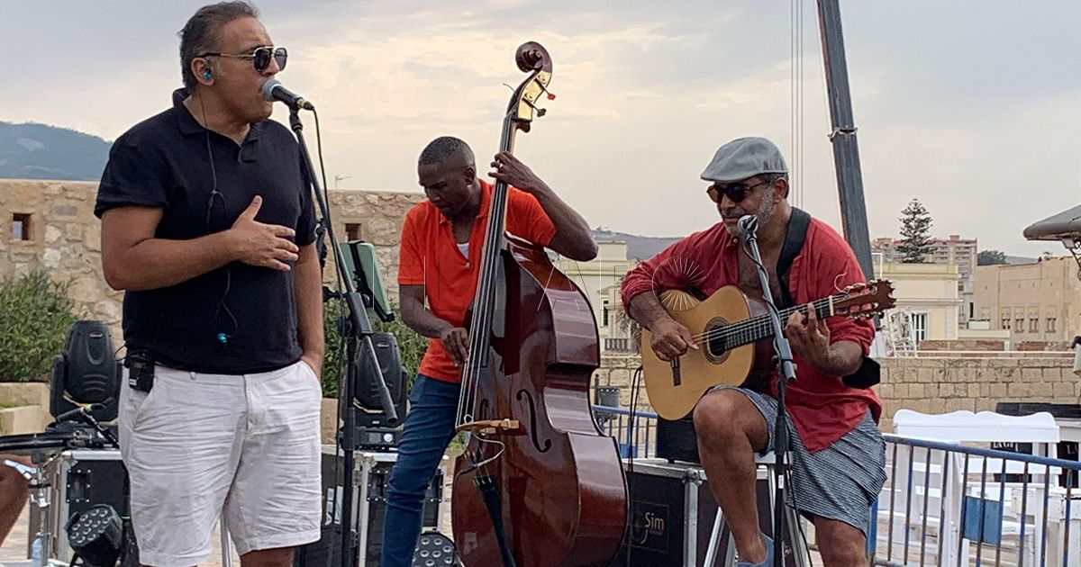Negri y Paquete, “La Barbería del Sur”, vuelven de la mano a Melilla