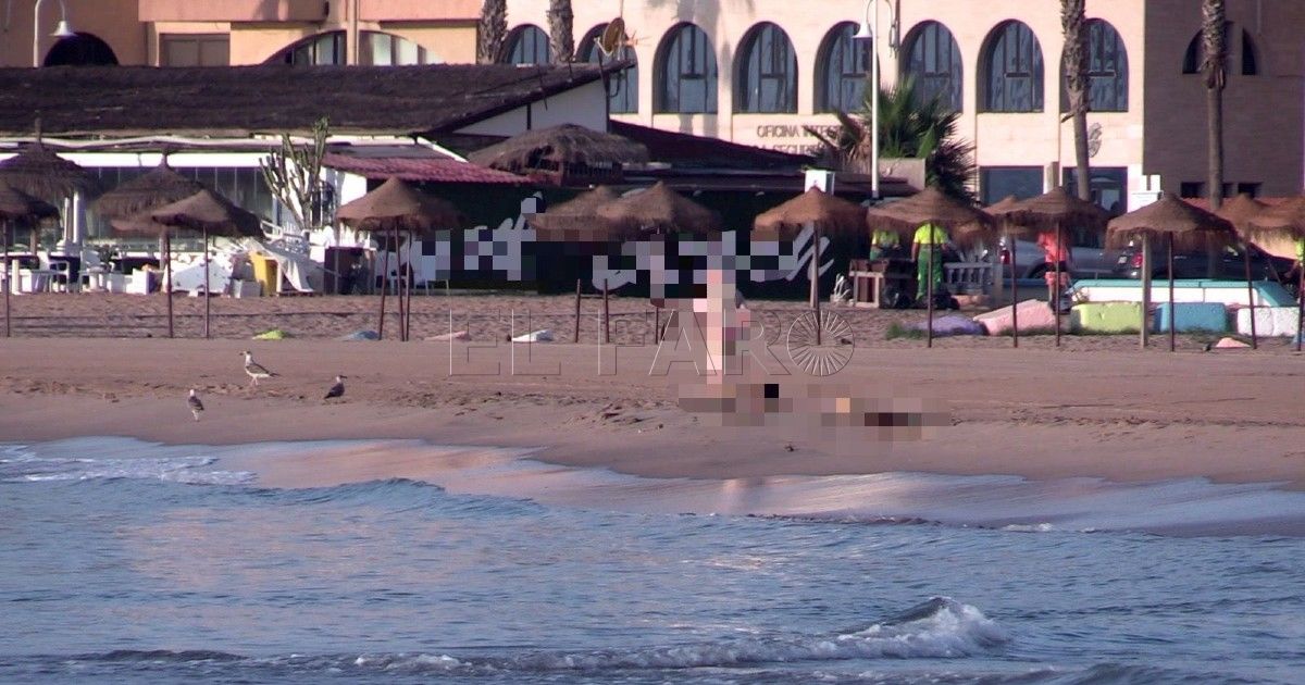 Playa de Los Cárabos Detenido por violencia de género en la playa de Los Cárabos