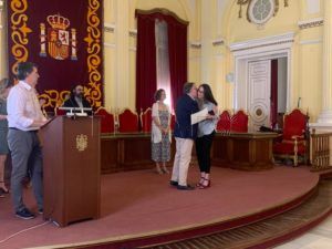 WhatsApp Image 2022 07 01 at 2.14.41 PM Las mejores calificaciones académicas de Melilla reciben su premio en el Salón Dorado de la Asamblea