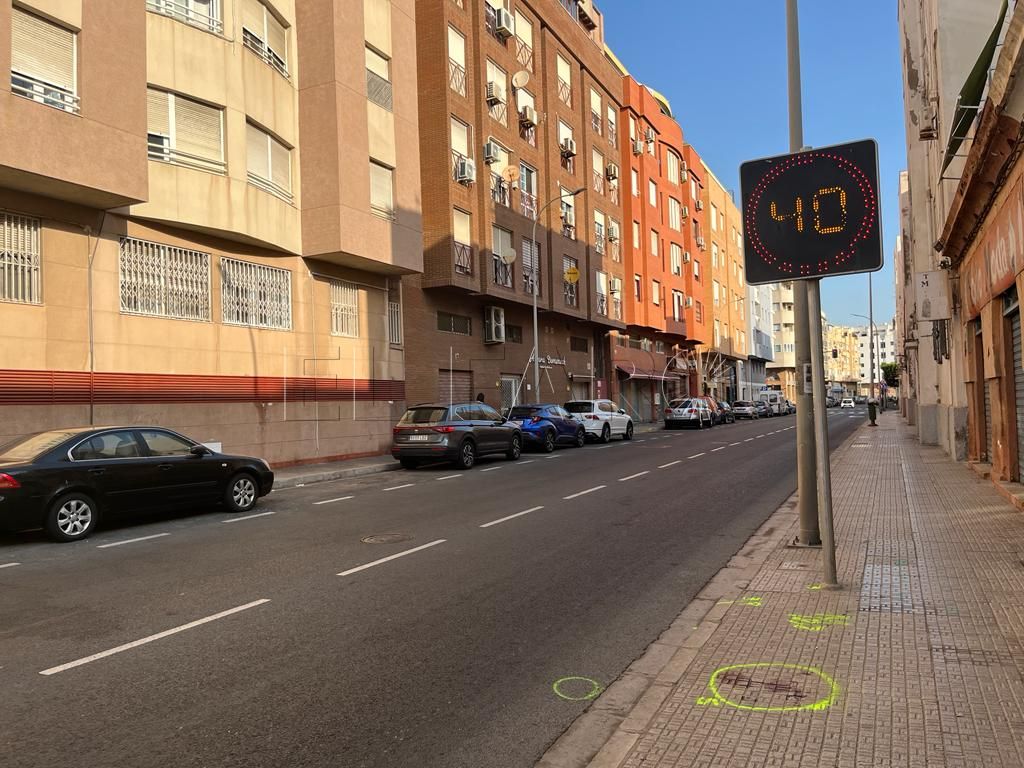 La mujer atropellada el jueves sigue en la UCI y el motorista, en planta