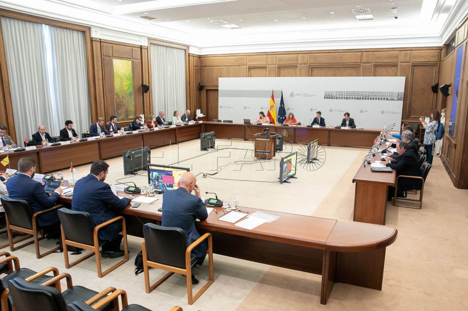 reunión digitalización Melilla recibirá 200.000 euros para digitalizar el transporte por carretera