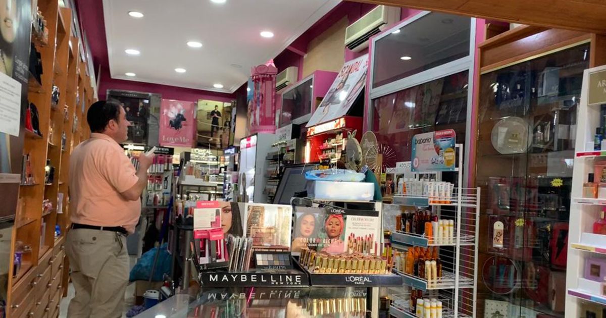 Comerciantes de Melilla se quejan de las nuevas normas de ahorro energético