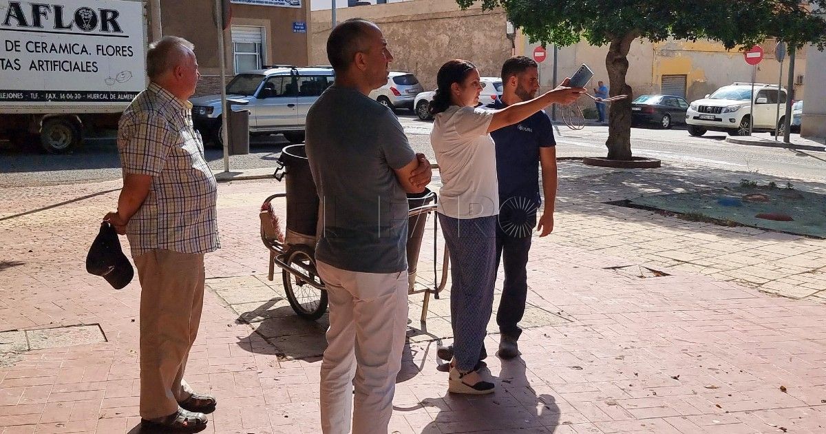 Bateria Jota Yonaida Sel-lam escucha las demandas de los vecinos de Batería Jota
