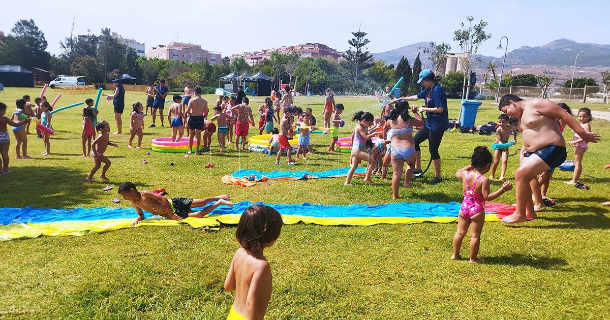 Treviño visita el tercer campamento de inglés de la Consejería de Educación