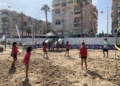 FbGI8jIXoAAmlfY El Open 4x4 de voleibol playa para jóvenes reúne a 120 participantes