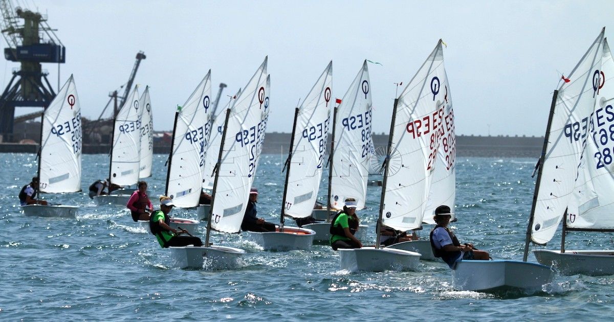 Vela Acaba sin sorpresas el II Trofeo de Vela Ligera 'Club Martítimo-Melilla Sport Capital' para Optimist e Ilca
