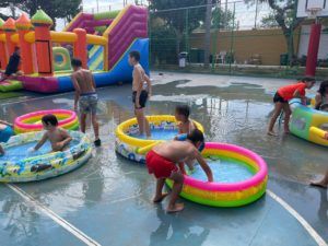 WhatsApp Image 2022 08 05 at 1.28.37 PM 2 1 La consejera visita el último campamento de verano de CentrosD2, que finalizará la próxima semana