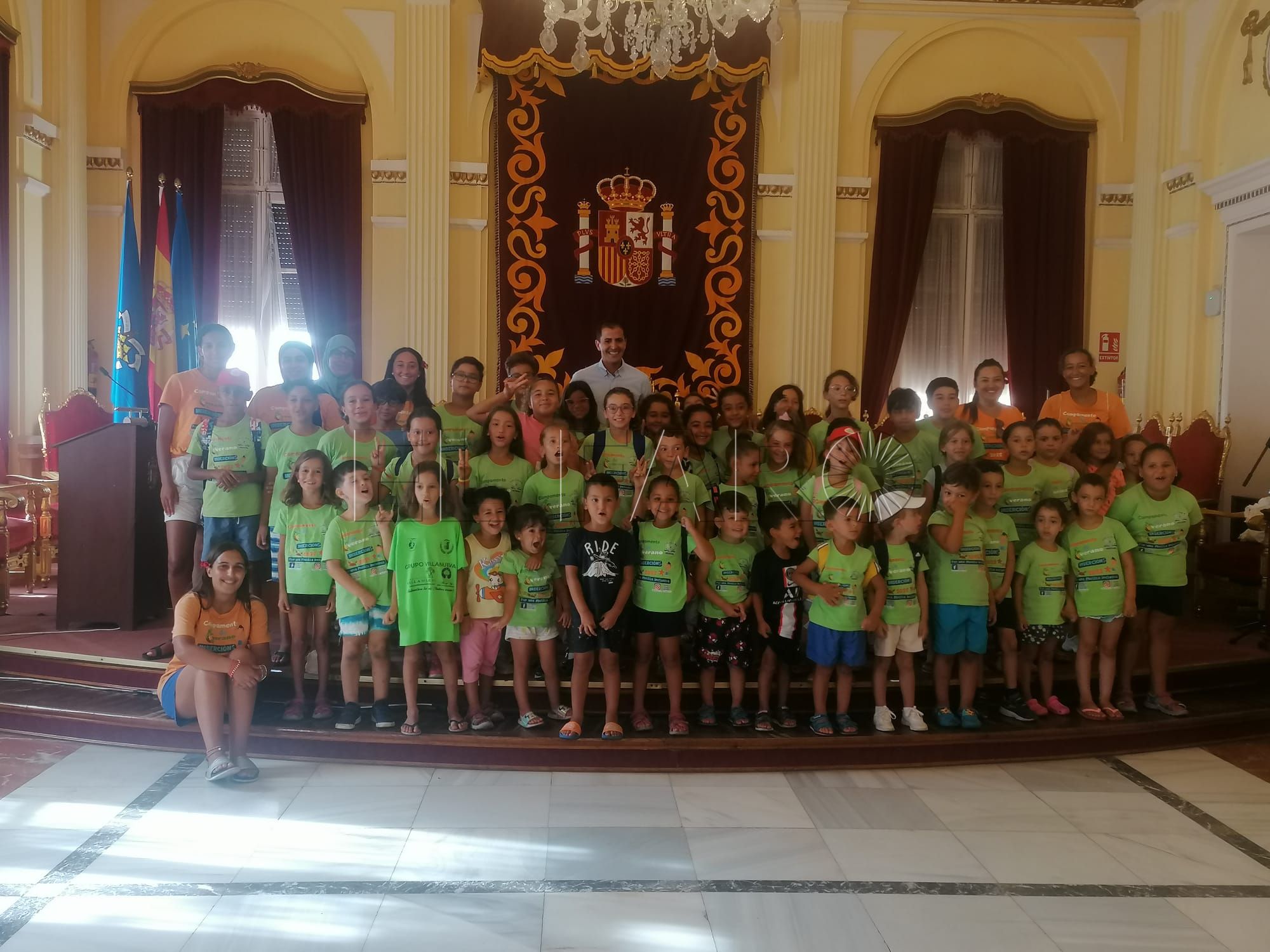 WhatsApp Image 2022 08 24 at 10.49.11 1 El último grupo de niños y niñas del campamento Inserción visita el Palacio de la Asamblea