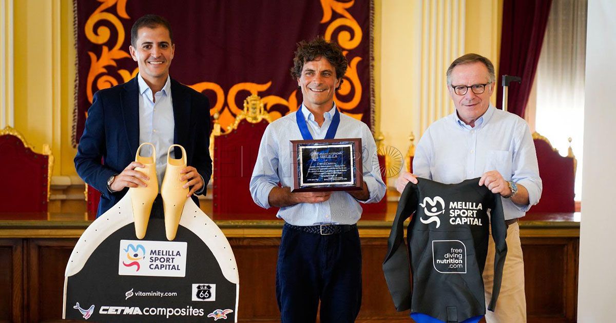 buenaaa La Ciudad reconoce la hazaña en apnea de Davide Carrera en Bahamas