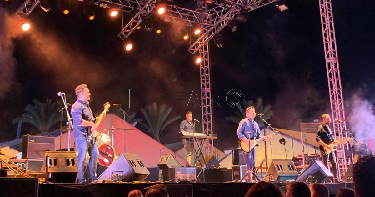 Concierto de los 90 Los años 90 resuenan en la Feria de Melilla