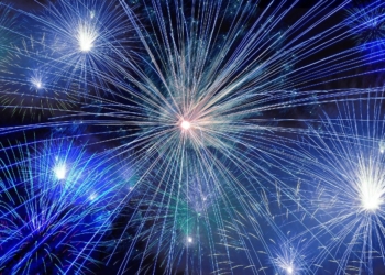 Fuegos artificiales Abrir el debate sobre el ruido de los fuegos artificiales