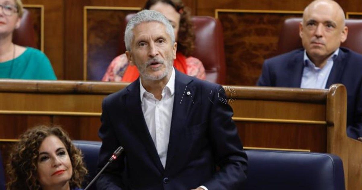 Marlaska este miércoles en el Congreso Marlaska aplaza su viaje a Melilla para apoyar a Gloria Rojas