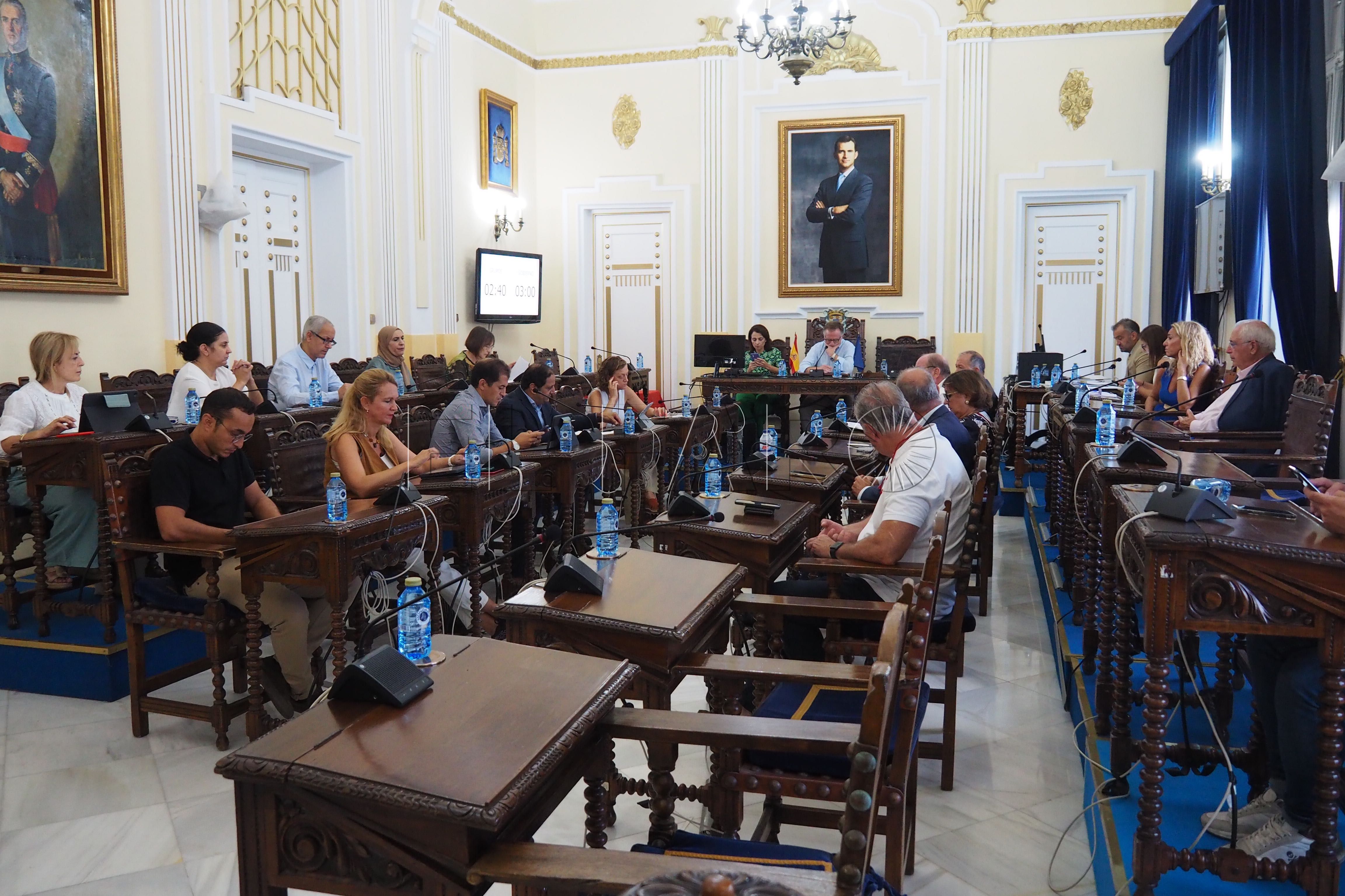 PLENO Melilla, obligada a colocar el quinto contenedor, aprueba un nuevo plan de residuos