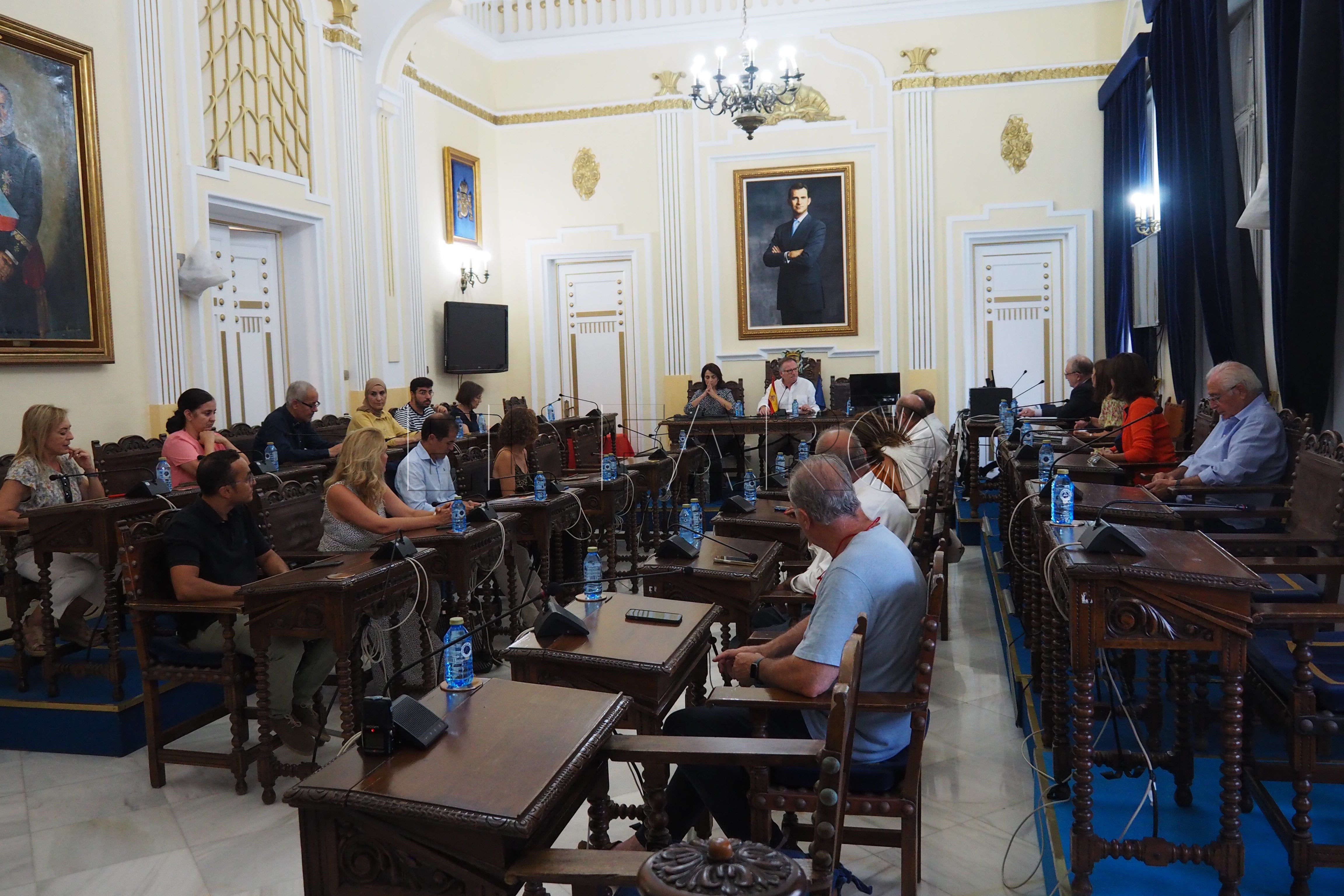 Pleno de la Asamblea Trujillo, nombrada persona non grata por unanimidad en la Asamblea de Melilla