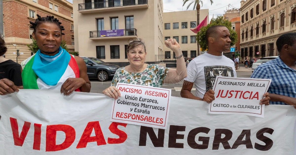 Protesta en Murcia este domingo Decenas de personas denuncian el "racismo asesino" de la UE, España y Marruecos