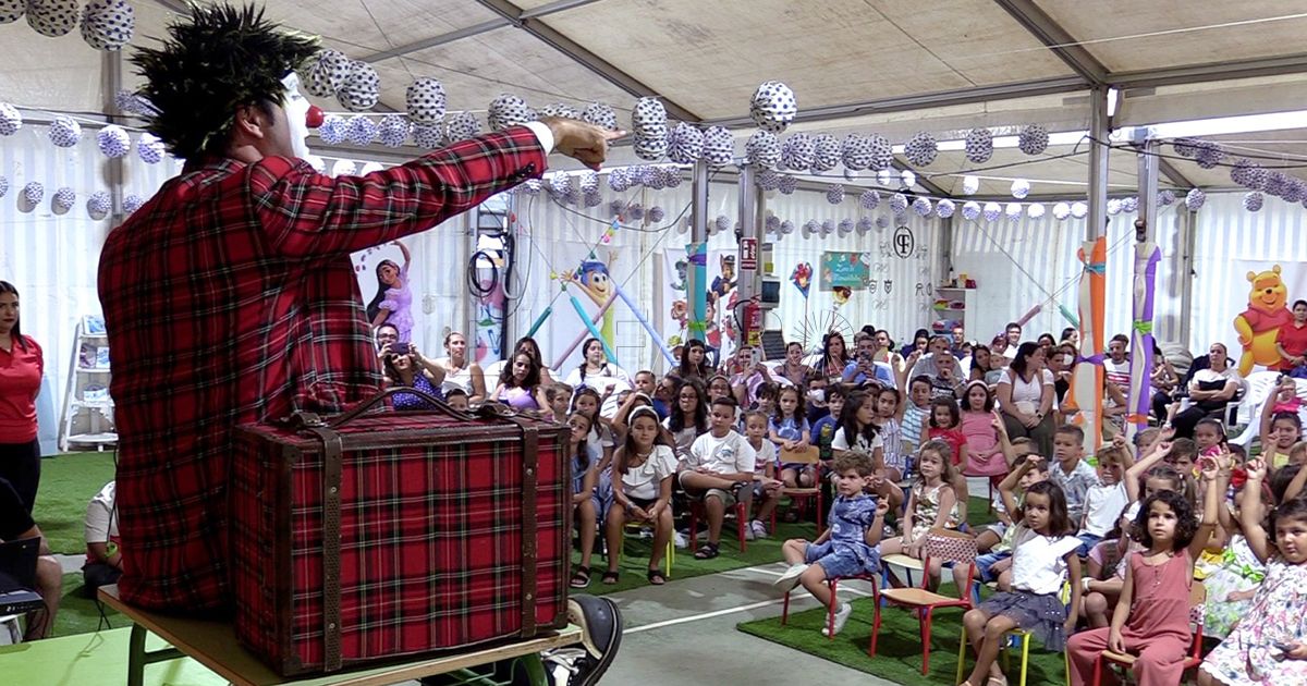 Sarapín El payaso Sarapín llena la Caseta Infantil de la Feria
