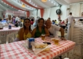 WhatsApp Image 2022 09 05 at 10.43.23 PM Muchas familias eligen la caseta Aragón para pasar una noche de Feria