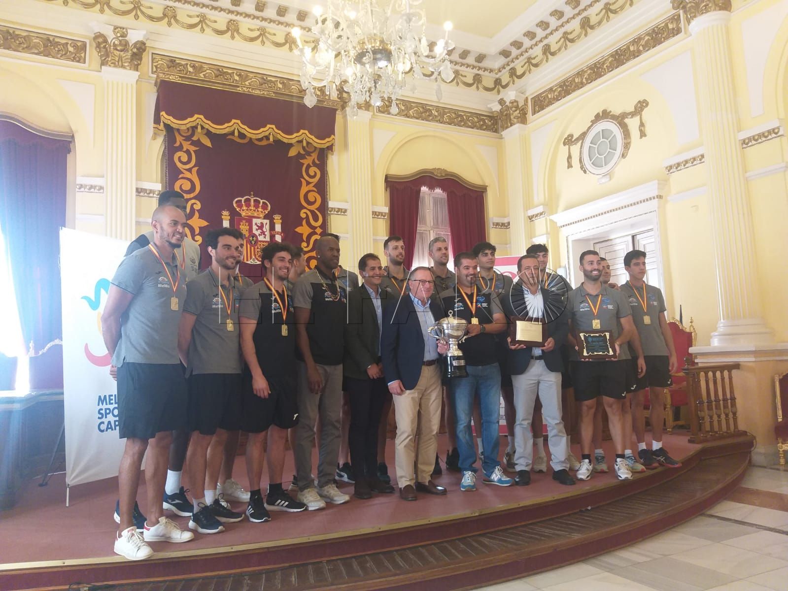 melilla sport De Castro y Bussian reciben al CV Melilla como campeón de la Supercopa de España