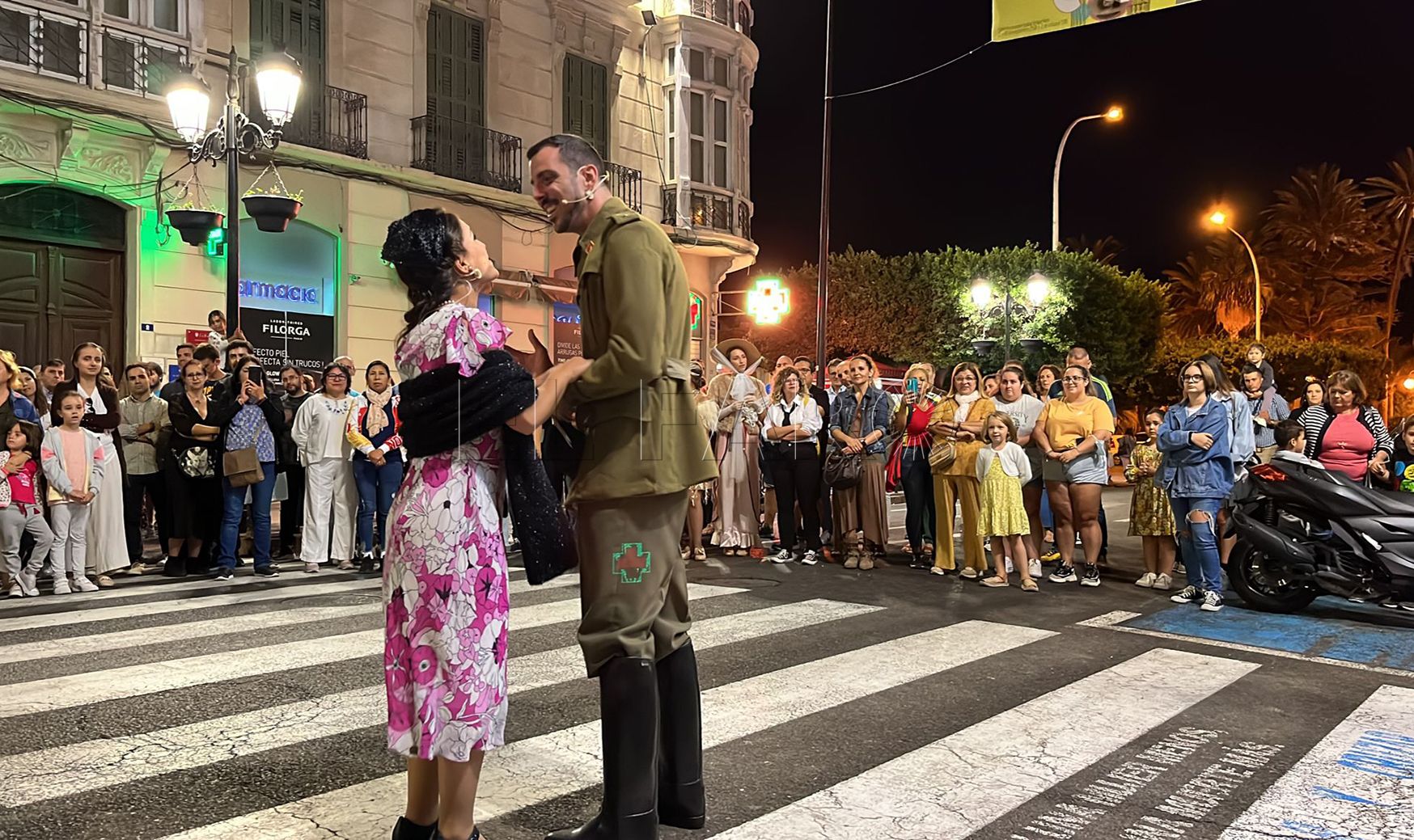 obra final Cientos de melillenses disfrutaron del segundo día del Pasacalles Modernista