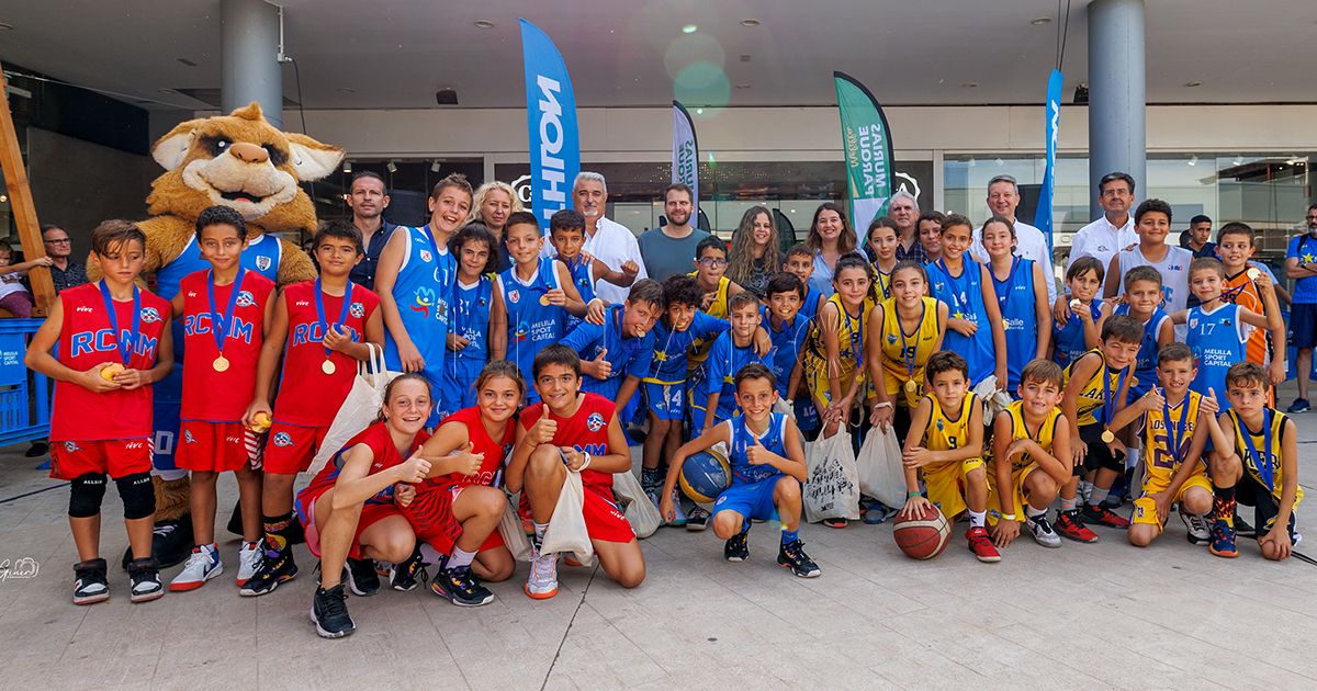 06 7577 Éxito del IV Torneo 3×3 Murias Parque Melilla
