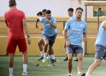 23D 3 Los azulinos, con la mente puesta ya en el CD Estepona