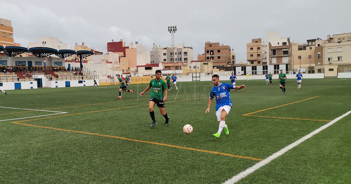 El Huracán Melilla deja escapar los tres puntos ante el Atlético Malagueño