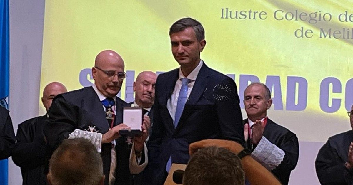 Medalla de Oro a Ucrania El Colegio de Abogados de Melilla cierra los actos de su patrona con la Medalla de Oro a Ucrania