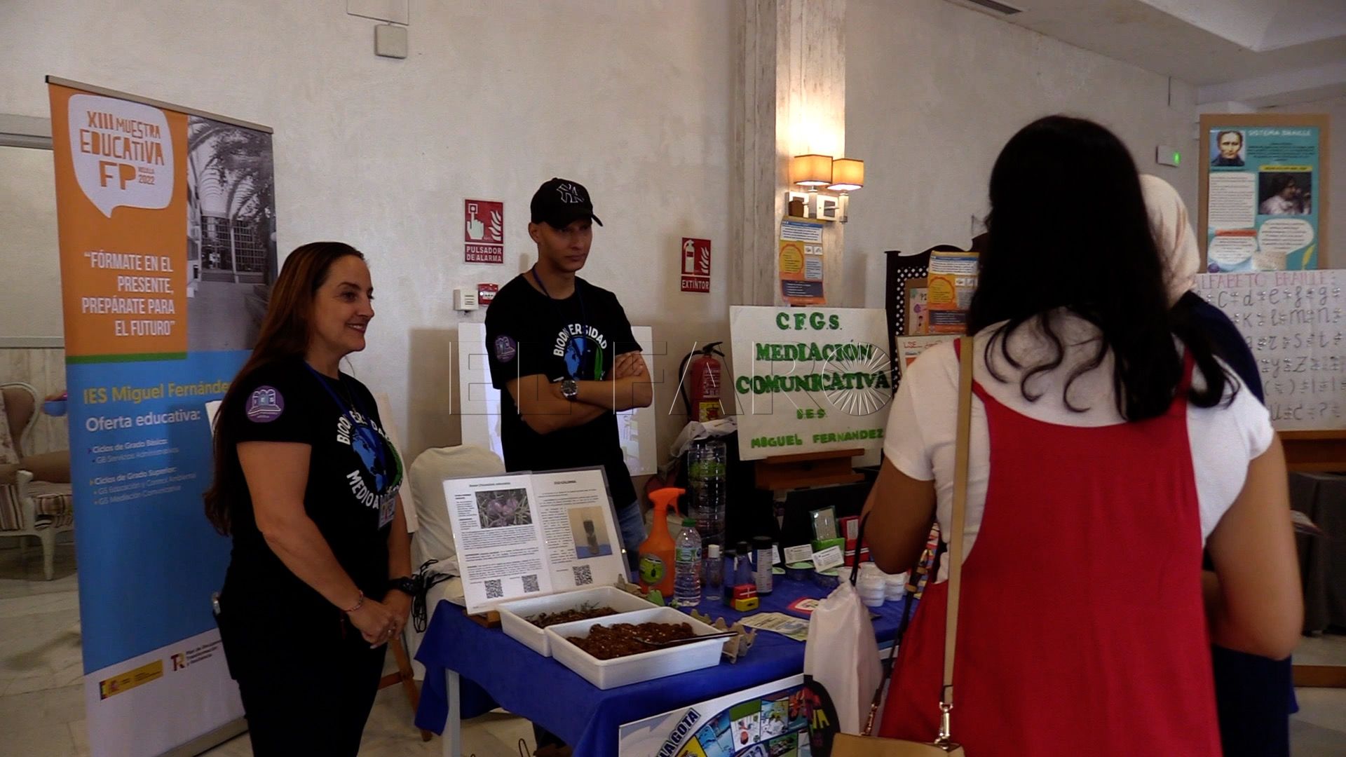 Oferta de los doce centros educativos de Formación Profesional Los centros educativos de Melilla muestran su oferta de cursos en la XIII Muestra Educativa de FP