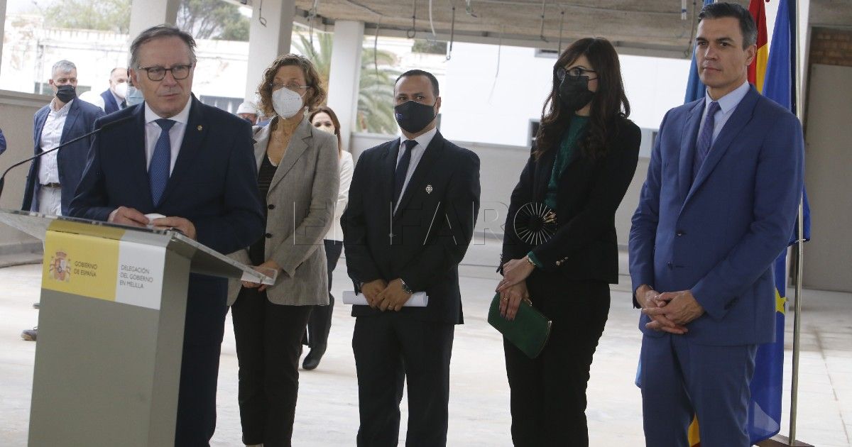 Pedro Sánchez en su visita al nuevo hospital Un gran paso en el Ingesa