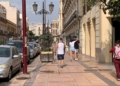 WhatsApp Image 2022 10 15 at 13.07.42 Melilleses aprovechan las altas temperaturas en otoño para hacer deporte o comer en terrazas