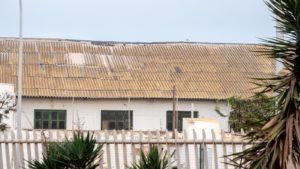 WhatsApp Image 2022 10 21 at 11.51.38 3 Podemos denuncia la existencia de amianto fracturado en un cuartel de Melilla