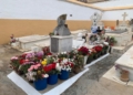 WhatsApp Image 2022 10 26 at 19.46.52 2 Los claveles y las rosas, las flores más demandadas para el Día de Todos los Santos en Melilla