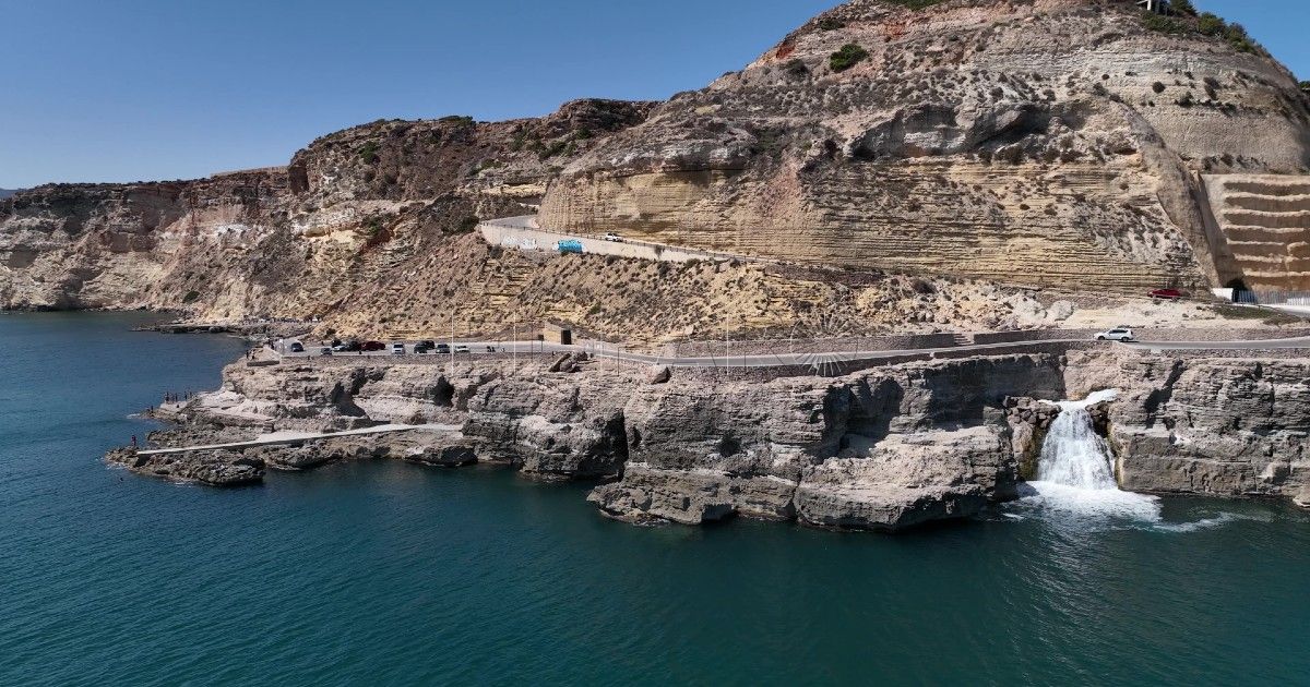Zona donde está la desaladora Trabajar para solucionar los cortes de agua