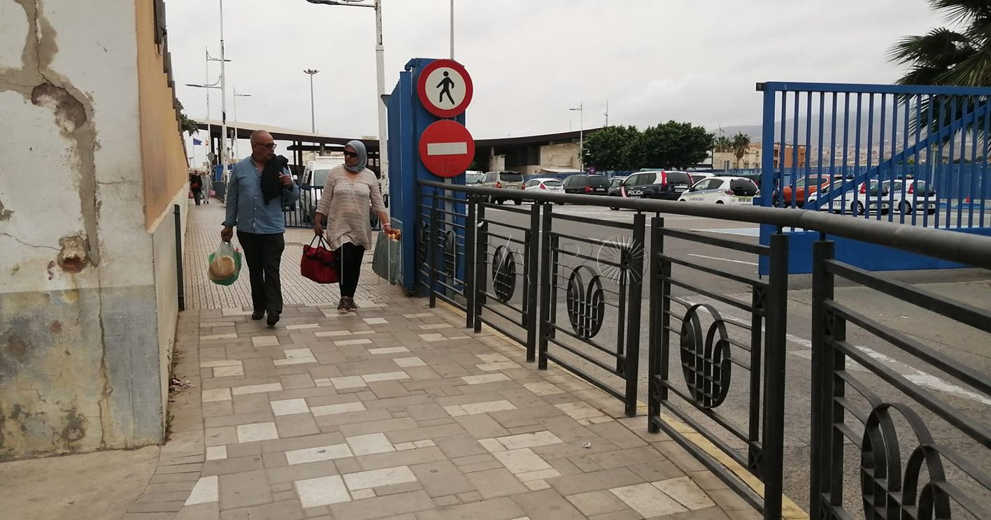 frontera recorte Siguen las largas esperas en la frontera, con mayor tránsito a Melilla