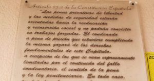placa cárcel recorte "Hay que mantener un concepto humanista, porque nadie va a cambiar por el hecho de estar recluido y que lo castiguen”