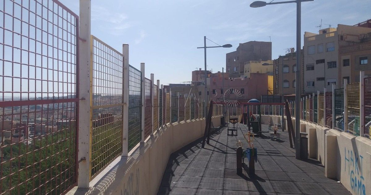 La suciedad, el abandono y la falta de seguridad, claves en Reina Regente