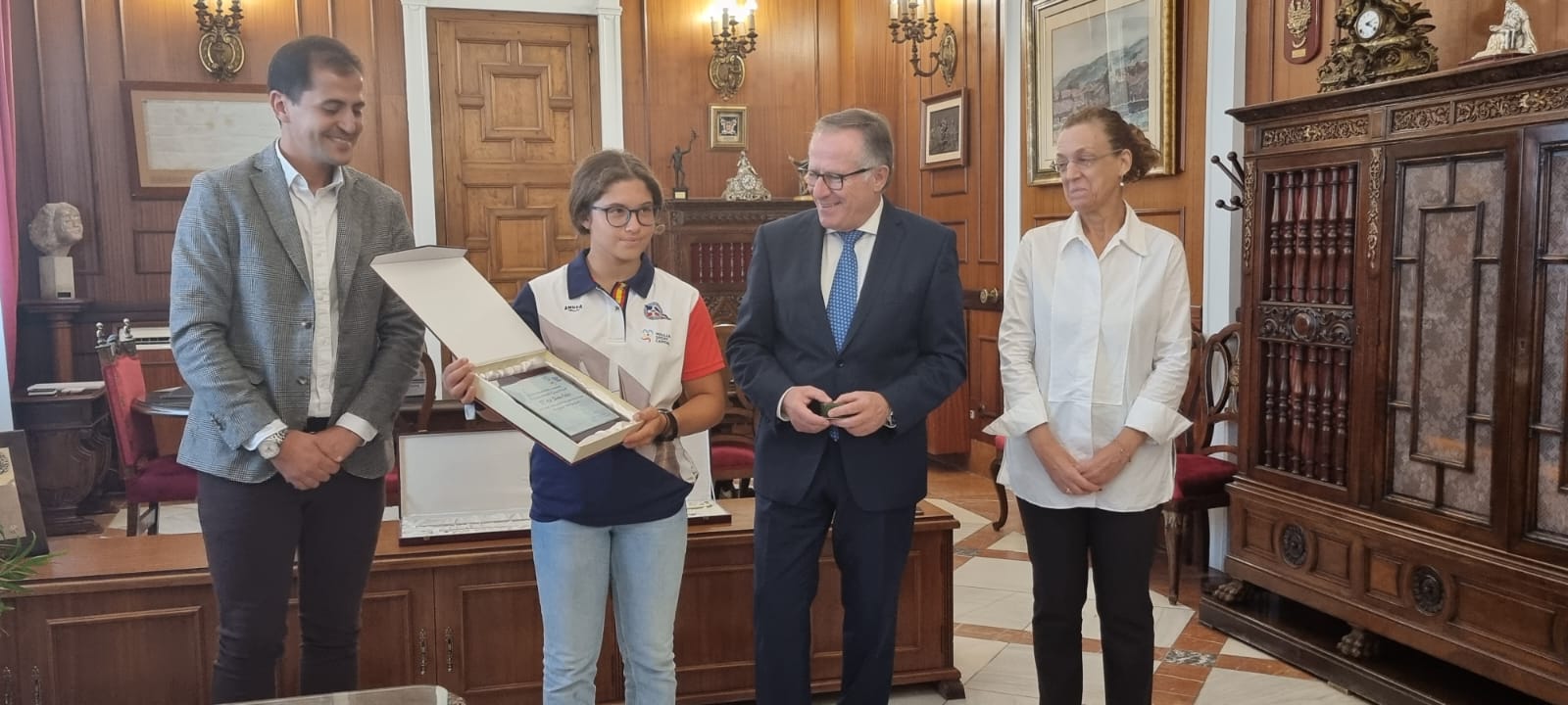 La Ciudad Autónoma reconoce el gran trabajo de Azul Sánchez