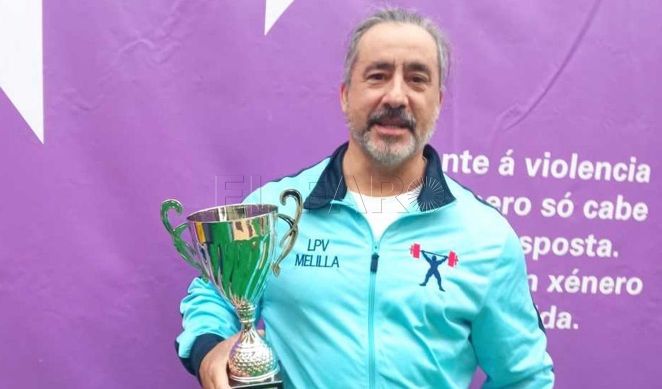 Miguel Ángel Gracia, segundo en la VI Copa de España Máster de Halterofilia