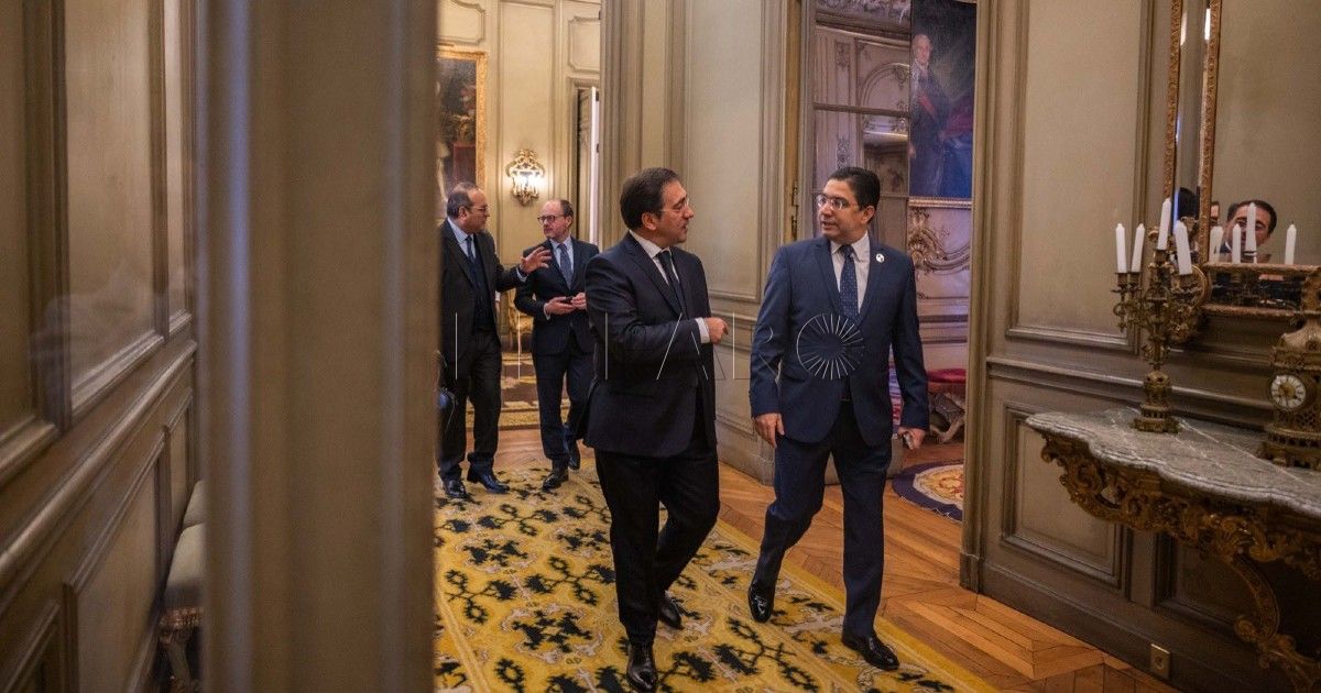 Albares y Bourita en su reunión en París. Albares y Bourita se reúnen en París para avanzar en la hoja de ruta bilateral entre España y Marruecos